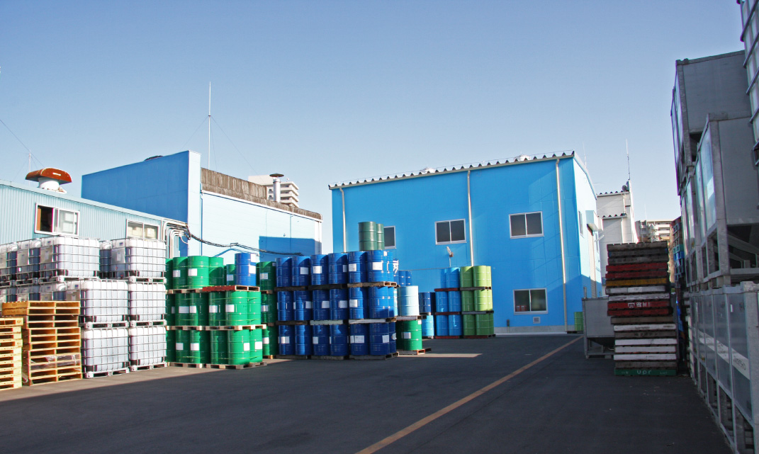 本社・西春工場研究室